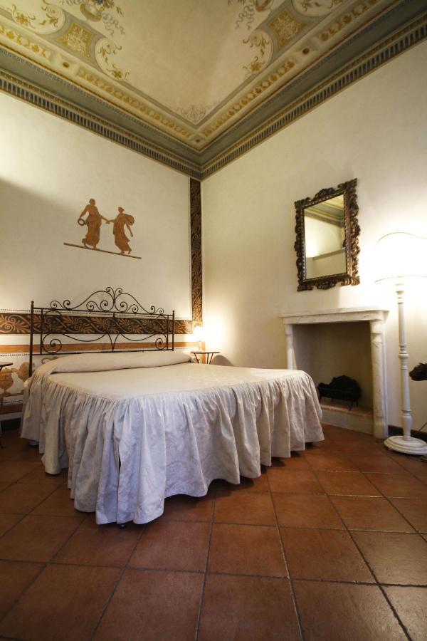 Bed and Breakfast Antica Residenza Cicogna Сієна Екстер'єр фото